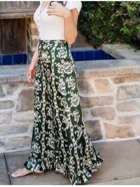ZARA Wide Leg Ruffle Hem Satin Floral Pants Small Green Cream Boho Bold Summer